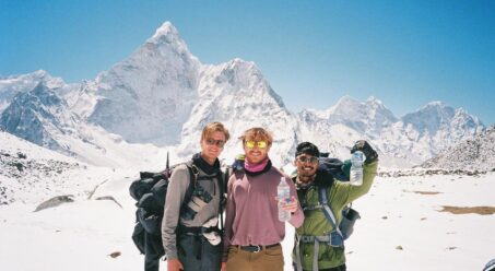 On the way to Gokyo Lake